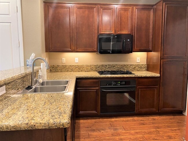 Photo - Beautiful townhome in Belleza at San Miguel Ranch