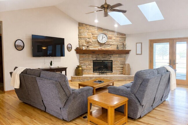 Photo - W4604 Palmer Rd