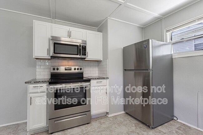 Photo - 4412 N Virginia Ave