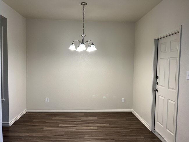 5904 Cordillera Dr