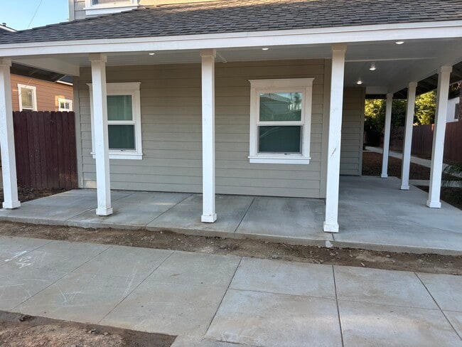 Building Photo - 4062 9th St Rental