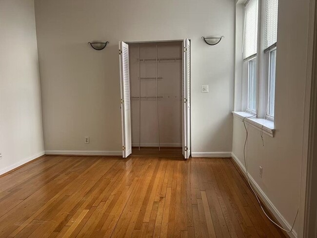 Photo - 1423 Commonwealth Ave Unit 202