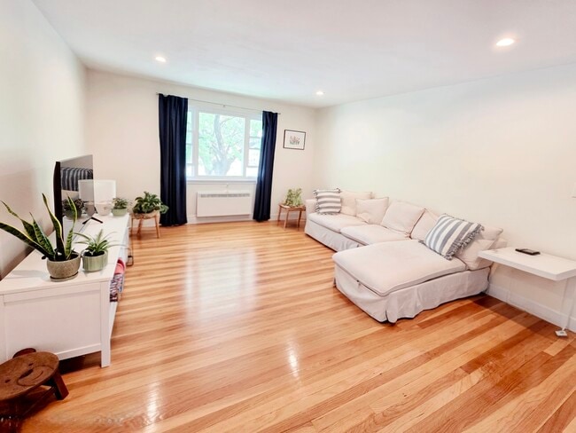 Photo - 12 Louise Rd