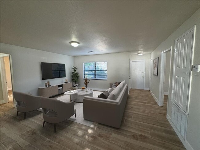 Photo - 16026 Eagle River Way