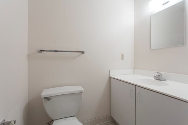 Photo - 1525 N Bouvier St