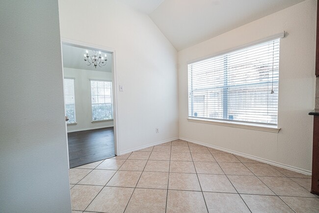 Photo - 2111 Sailwind Dr