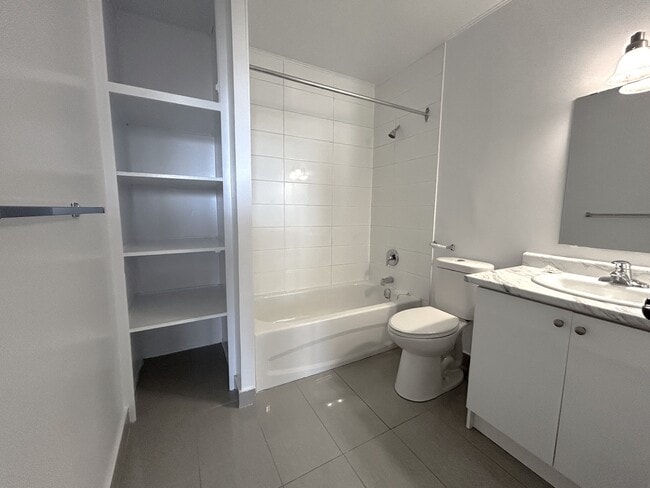 Photo - Valley Vista Apartments
