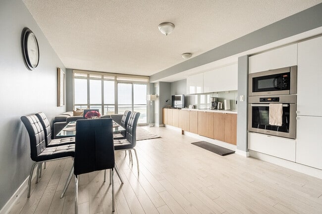 Photo - 21 Iceboat Terr Unité SI ID1512534P