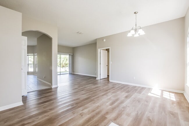 Photo - 1409 Center St