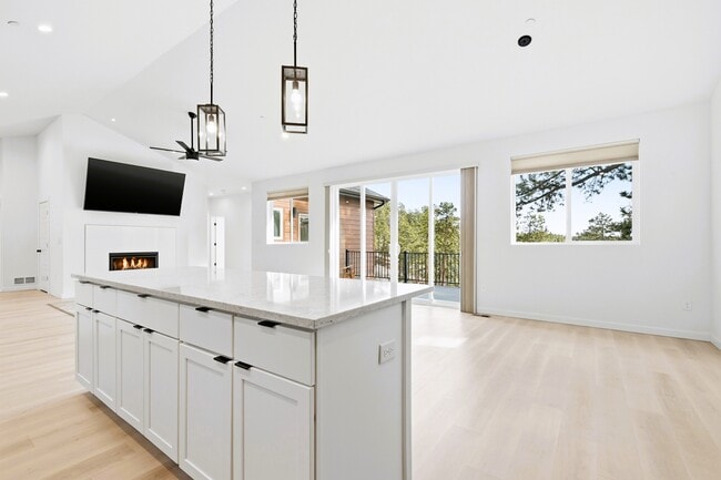 Photo - 191 Diamond Dr