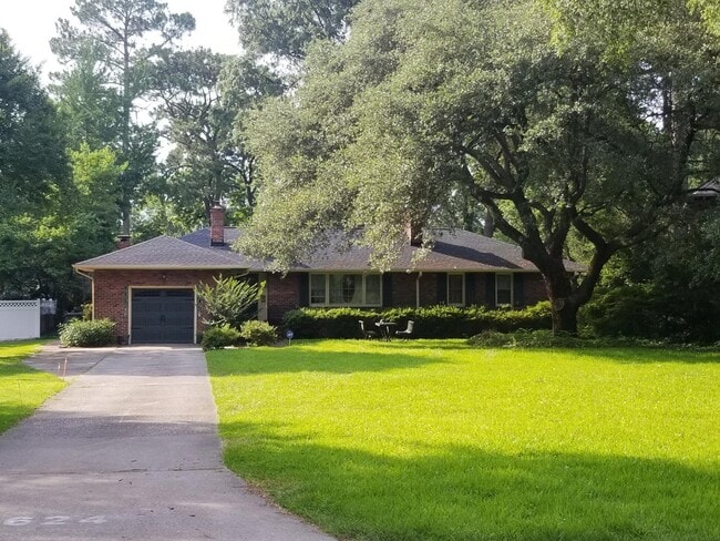 Photo - 624 Barcliff Rd