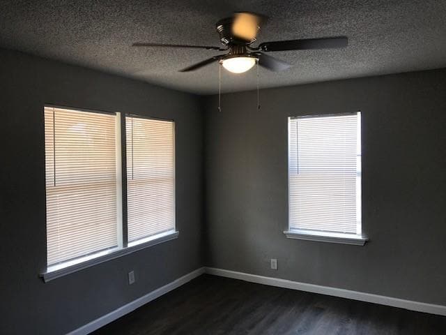 Photo - 2417 Lowriemore Ln