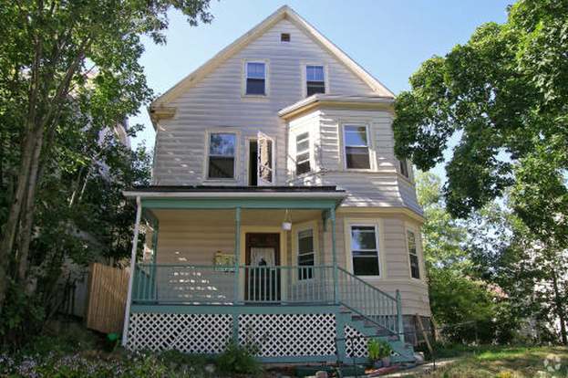 Building Photo - 65 Birch St Rental