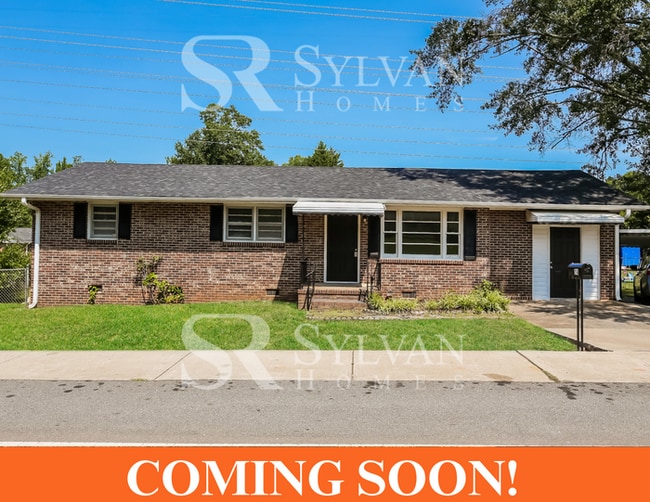 Building Photo - 218 Lily St