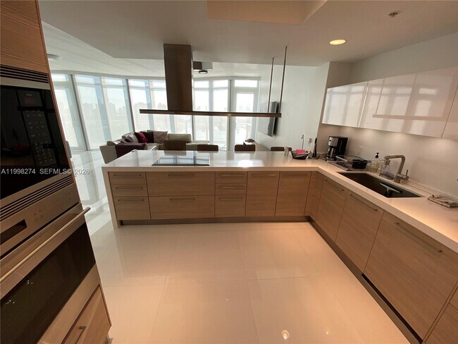 Photo - 17301 Biscayne Blvd Unit 2311