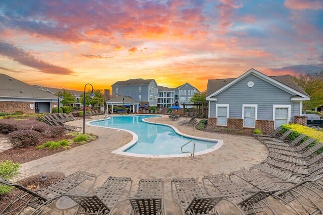 MAA Ayrsley | Charlotte, NC | Starting at $1,208 | ForRent.com