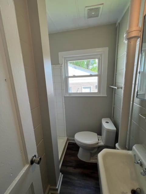 Photo - 1215 Gatewood Ave Unit 1215