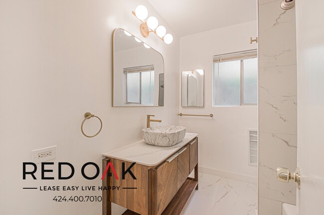 Photo - 127 W Live Oak St Unit 11