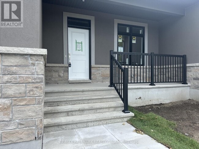 Photo - 1539 Flanders Rd