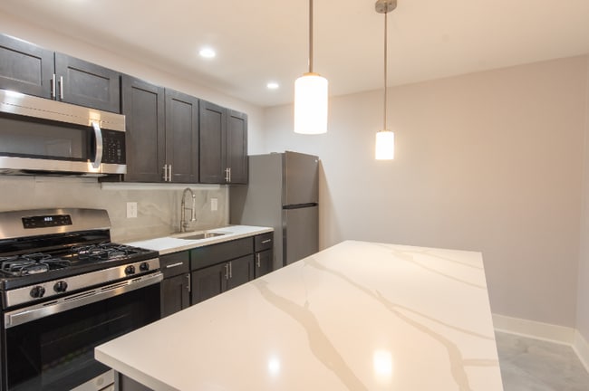 Photo - 1903 Country Ln Unidad 3BR