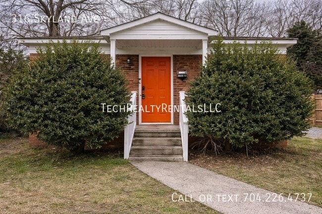 Building Photo - 316 Skyland Ave