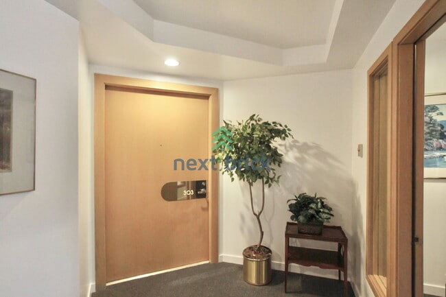 Photo - 2 BED & 2 BATH CONDO AVAILABLE FOR RENT Unit 303