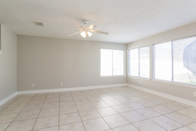 Photo - 10202 Farrell Dr