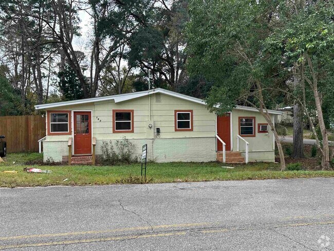 Building Photo - 182 Carver Ave Rental