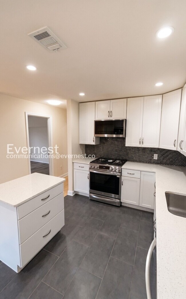 Photo - 12709 Gordon Blvd Unit APT 70