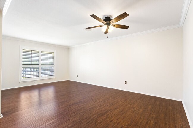 Photo - 4 Bedroom/2.5 Bath Wildhorse Subdivision