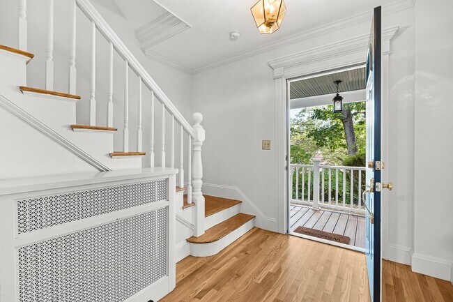 20 Donizetti St
