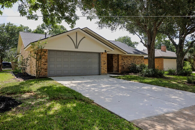 Photo - 51 Sweetgum Ct