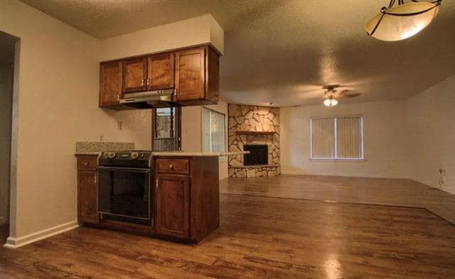 Photo - 3109 Meadow Wood Ln