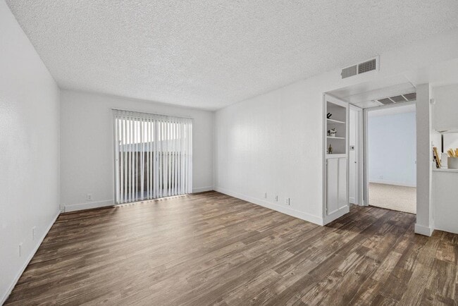 Photo - Madera at Metro