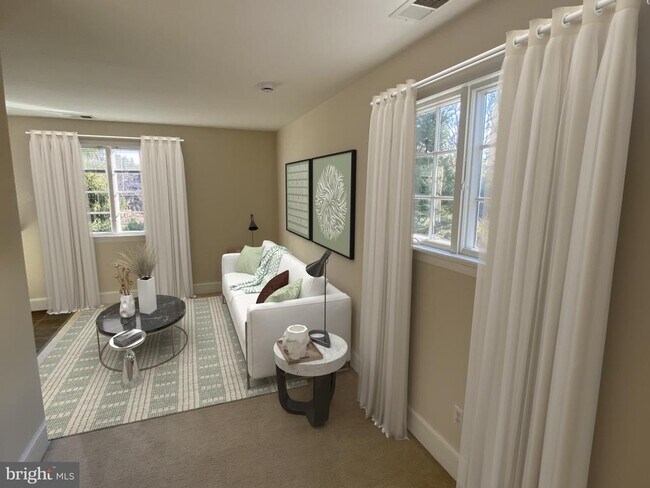 Photo - 7805 Accotink Pl