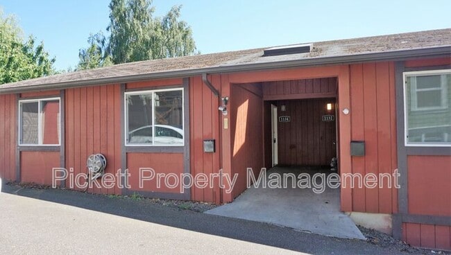 Building Photo - 1134 Scott Ave Rental