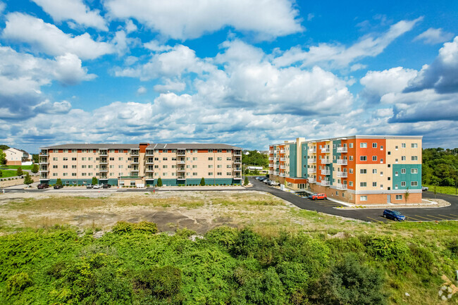 Building Photo - Pleasantview Place Rental