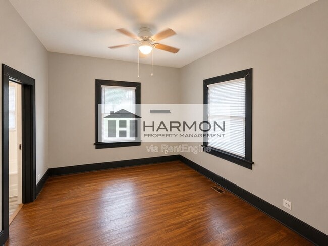 Photo - 4612 S Seneca St