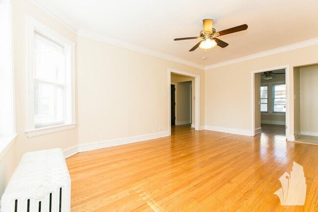 Photo - 4863 N Paulina St Unit G