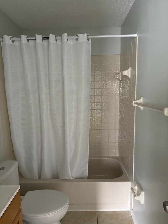 Photo - 6233 Yorktown Dr Unit 139