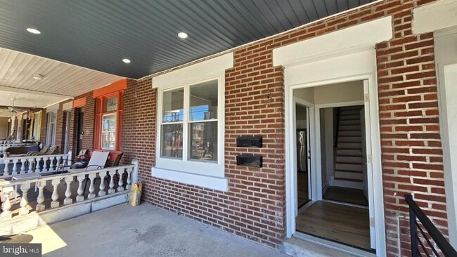 Photo - 1207 W Wyoming Ave