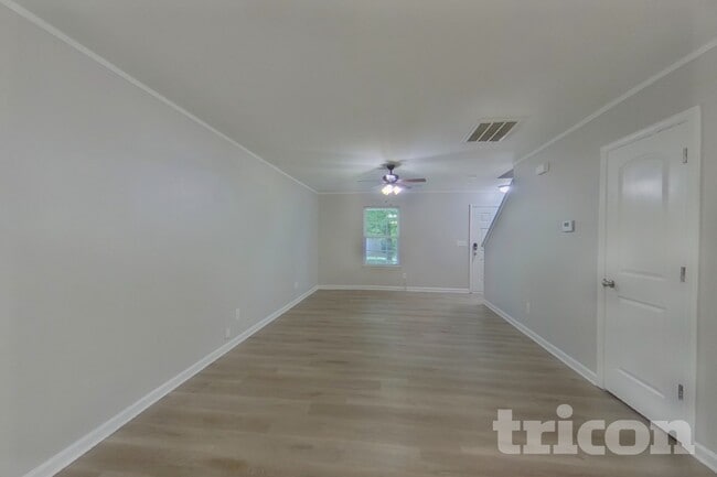 Photo - 6420 Pennacook Dr