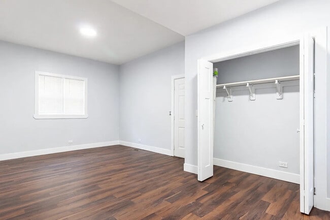 Photo - 932 N Richmond St Unidad 1F