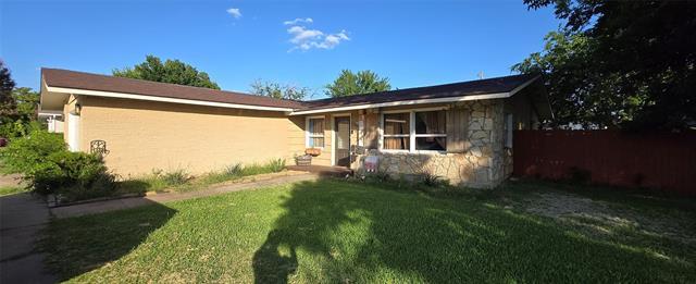 Photo - 2304 Lakeland Dr