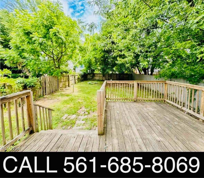 Photo - 78 E Mapledale Ave