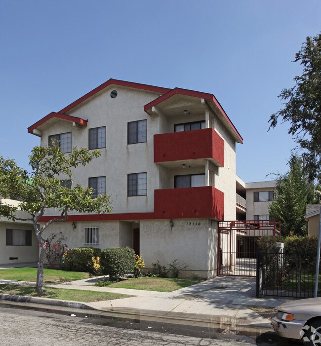 Building Photo - Cranbrook