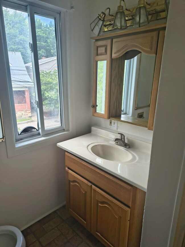 Photo - 1529 18th St Unit Apt 1