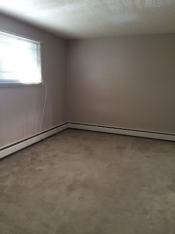 Photo - 2515-2517 17 St SW Unit 102