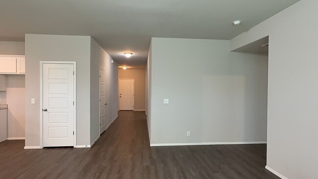 Photo - Welcome to your beautiful 4 bedroom, 2 bath home located in Bixby!