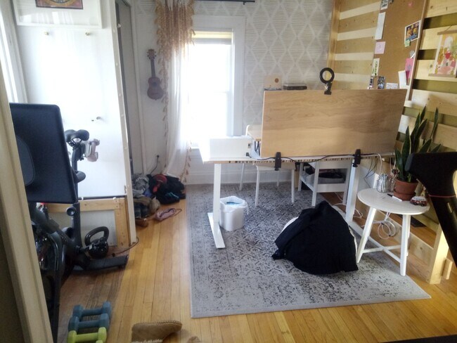 Photo - 525 6th Street